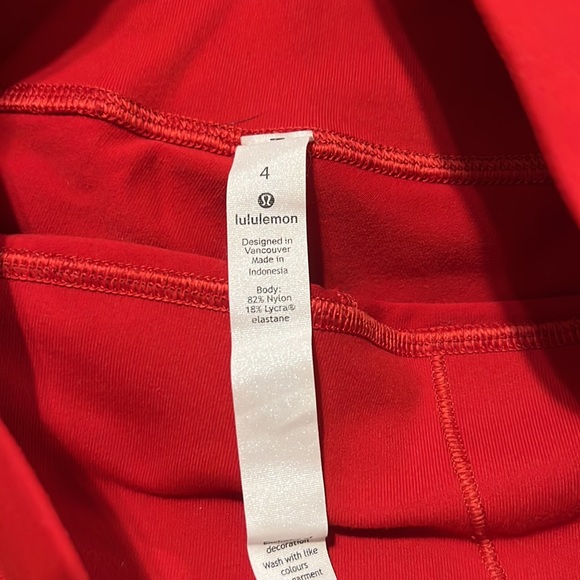 used once LIMITED EDITION lulu leggings - Picture 8 of 8